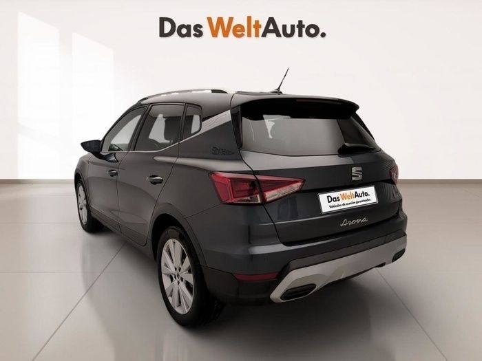 Gris Usado 2024 Seat Arona Xperience SUV | 21.500 € (Precio justo) - Imagen 1/4