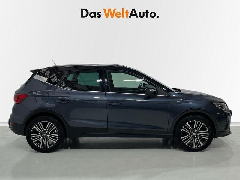 Usado Seat Arona FR 115 CV (84 kW) 2024 Gris SUV
