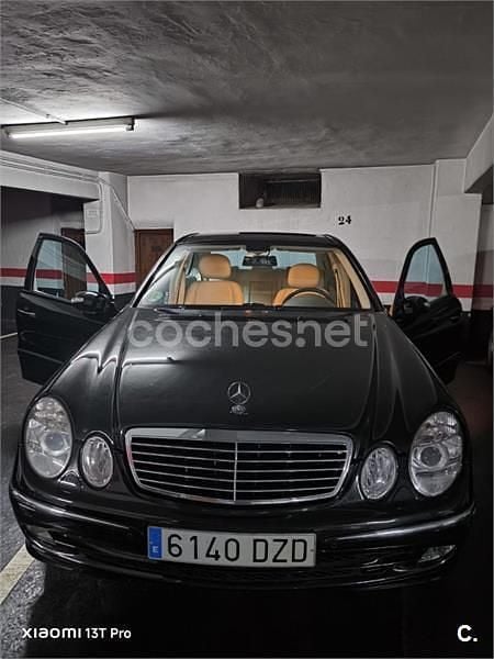 Negro Usado 2006 Mercedes E350 Avantgarde Berlina | 15.500 € - Imagen 1/4