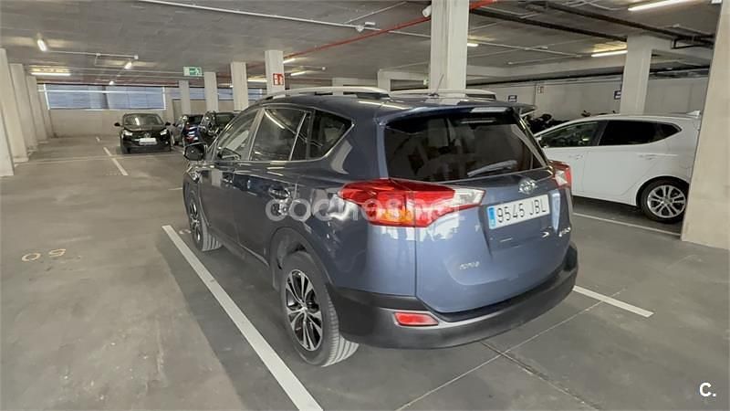 Usado Toyota RAV4 Advance 124 CV (91 kW) 2014 Azul SUV