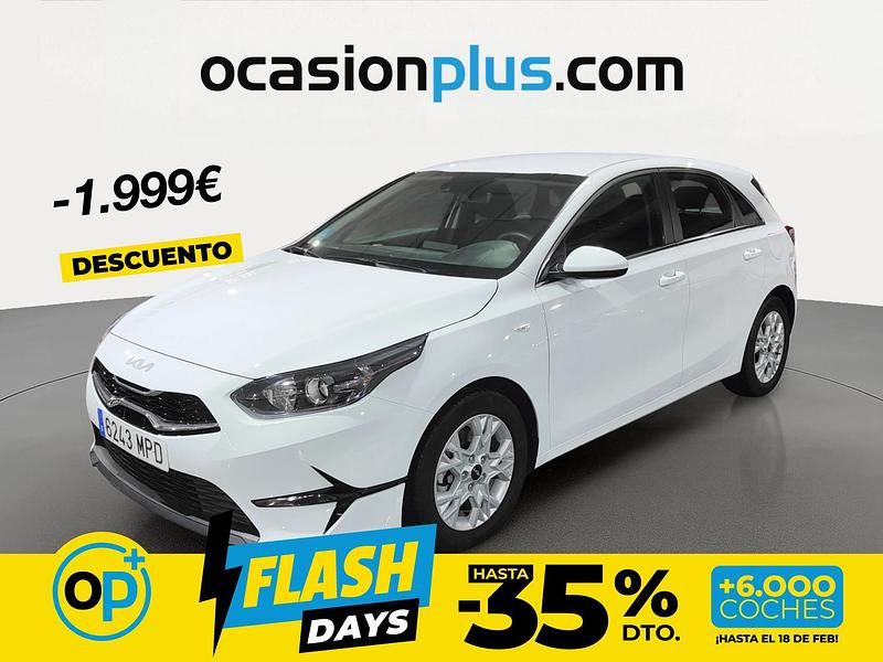 Usado Kia Ceed 120 CV (88 kW) 2024 Blanco Utilitario