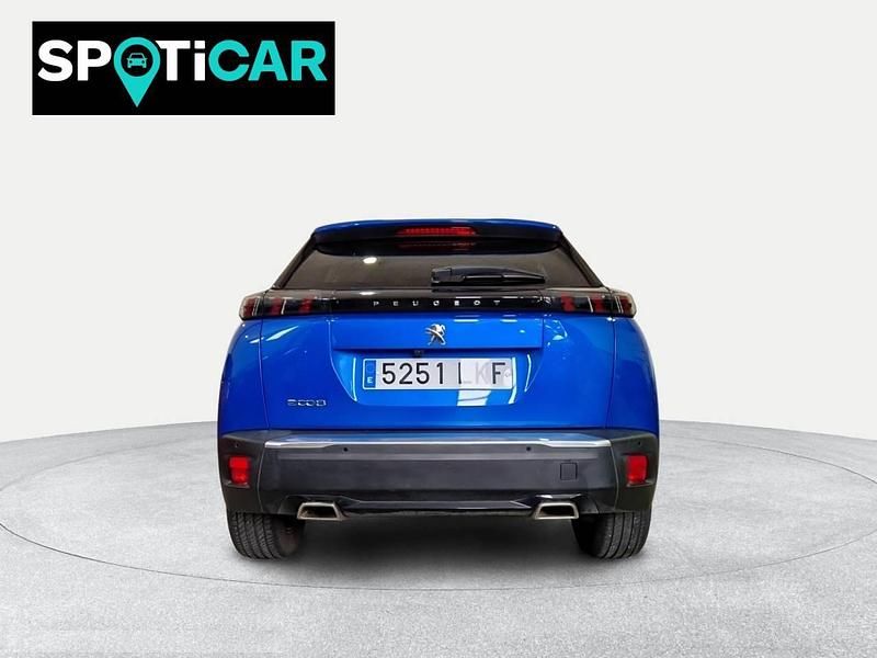 Usado Peugeot 2008 Allure 130 CV (95 kW) 2020 Azul SUV