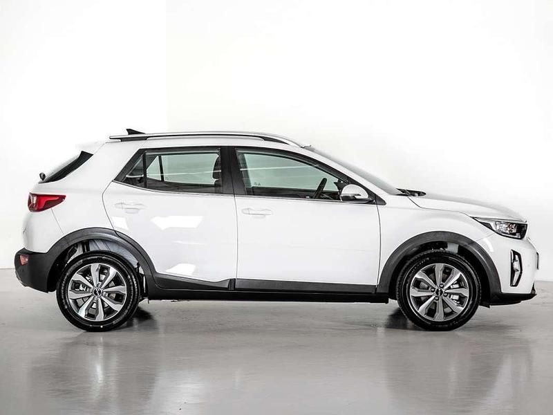 Usado Kia Stonic 101 CV (74 kW) 2024 SUV