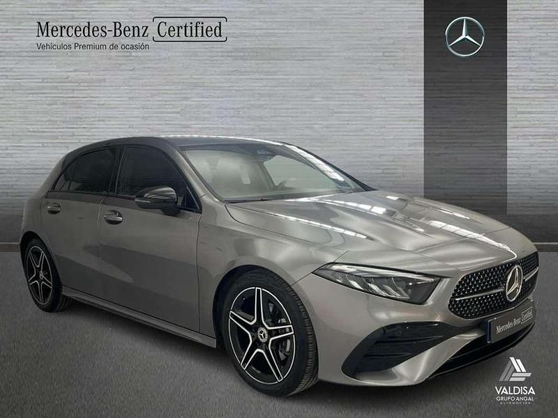 Usado Mercedes A180 116 CV (85 kW) 2025 Berlina