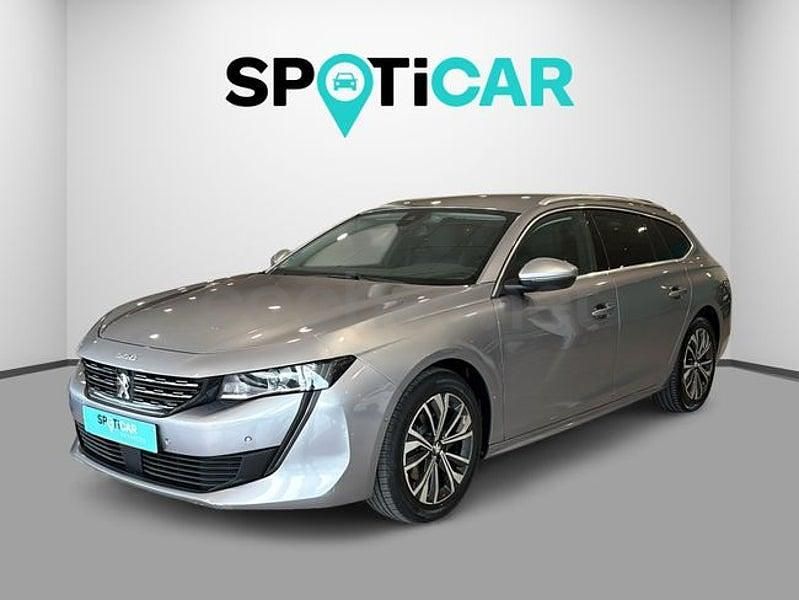 Usado Peugeot 508 SW Allure 130 CV (95 kW) 2021 Gris / plata Familiar