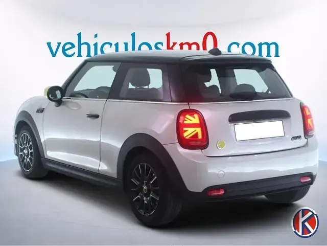 Usado Mini Cooper SE 135 kW (184 CV) 2022 Gris Utilitario
