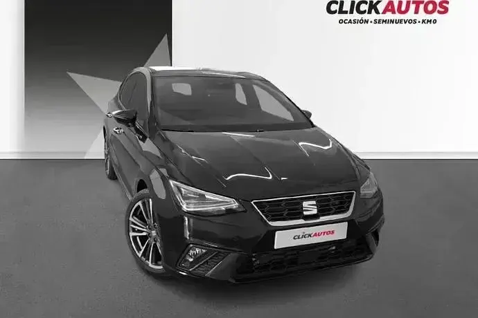 Usado Seat Ibiza FR 115 CV (84 kW) 2025 Utilitario