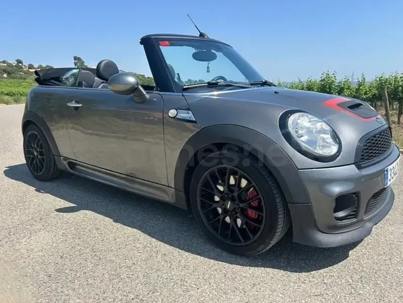 Usado Mini John Cooper Works Cabriolet 211 CV (155 kW) 2009 Gris / plata Descapotable