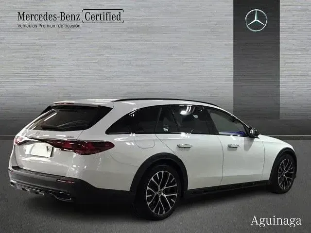 Usado Mercedes E300 313 CV (230 kW) 2026 Manufaktur blanco opalita brig