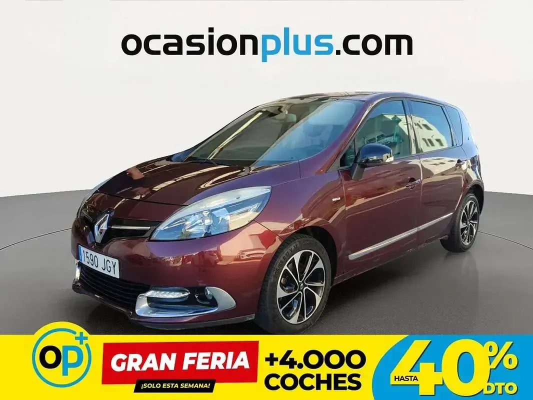 Usado Renault Scenic E-Tech Bose Edition 110 CV (80 kW) 2015 Monovolumen