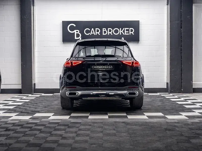 Käytetty Mercedes GLE450 AMG 367 HP (269 kW) 2021 Musta Katumaasturi