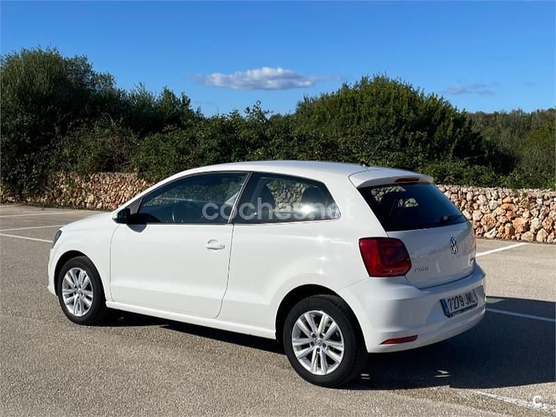 Usado VW Polo 95 CV (69 kW) 2016 Blanco Berlina