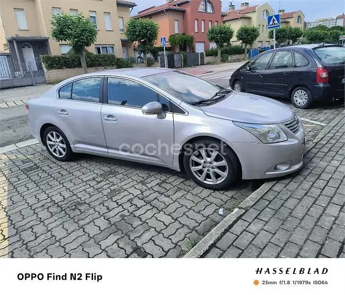 Usado Toyota Avensis Active 150 CV (110 kW) 2009 Gris / plata Berlina