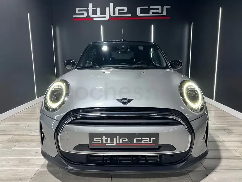 Usado Mini Cooper Cabriolet 136 CV (100 kW) 2023 Gris / plata Descapotable
