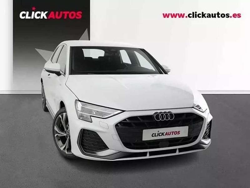 Usado Audi A3 S-Line 116 CV (85 kW) 2025 Blanco Berlina