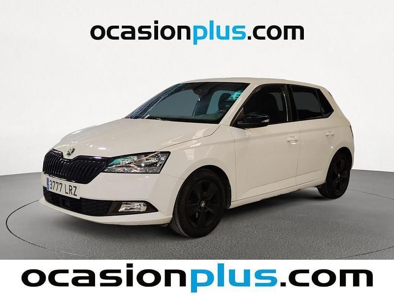 Blanco Usado 2021 Skoda Fabia Utilitario | 10.537 € (Precio justo) - Imagen 1/4