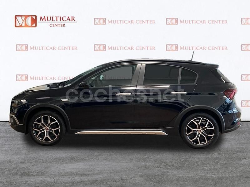 Nuevo Fiat Tipo Cross 100 CV (73 kW) 2025 Negro Berlina