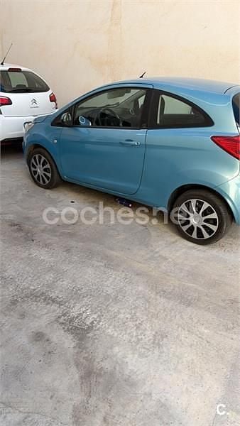 Usado Ford Ka Titanium 69 CV (50 kW) 2011 Azul Utilitario