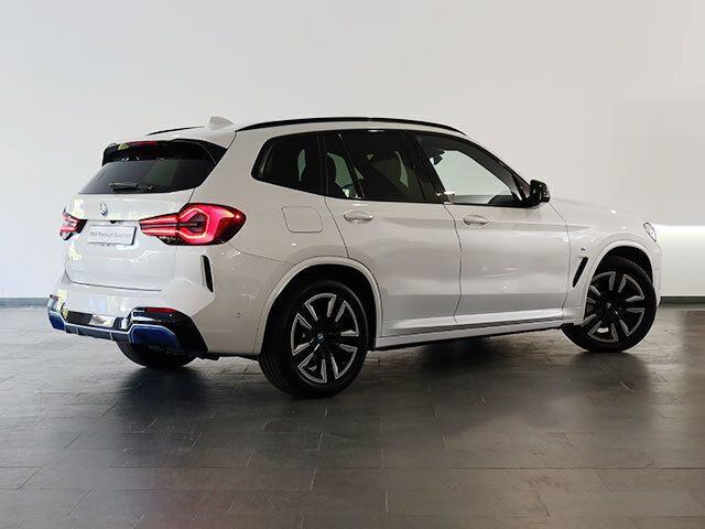 Usado BMW iX3 M Sport 210 kW (286 CV) 2023 SUV