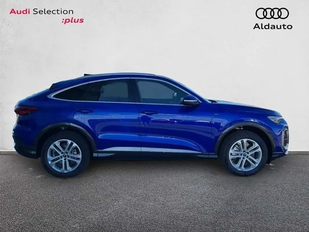 Usado Audi Q5 Sportback S-Line 299 CV (219 kW) 2026 Azul SUV