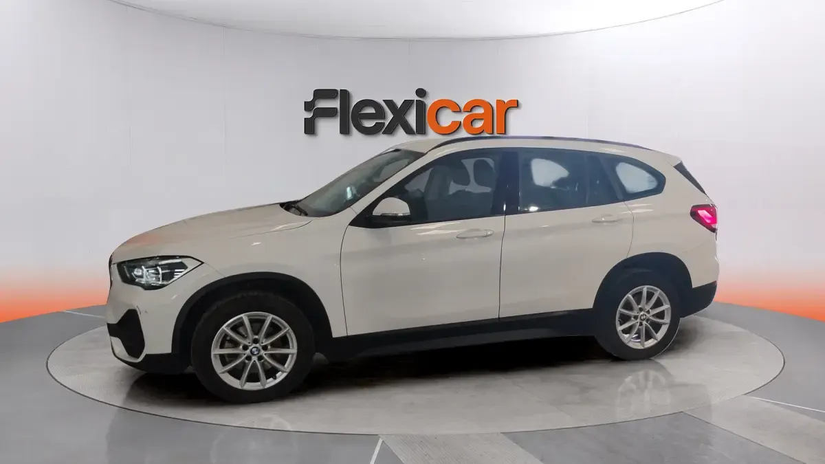Usado BMW X1 150 CV (110 kW) 2020 Blanco SUV