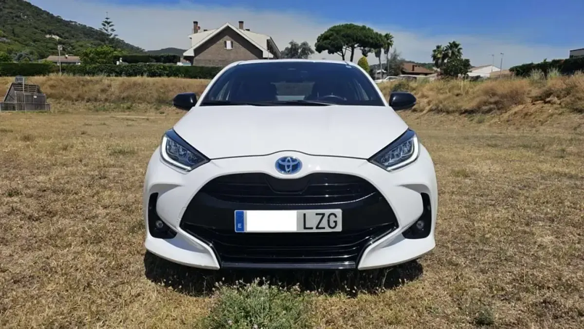 Usado Toyota Yaris Style 116 CV (85 kW) 2022 Utilitario