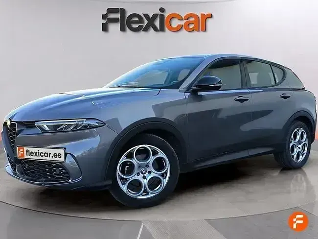 Usado Alfa Romeo Tonale Sprint 130 CV (95 kW) 2023 Gris SUV
