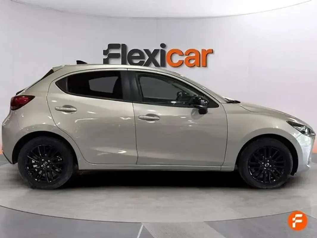 Usado Mazda 2 Homura-Line 90 CV (66 kW) 2022 Gris Berlina