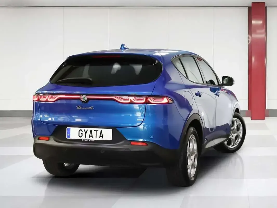 Usado Alfa Romeo Tonale Sprint 2023 Azul SUV