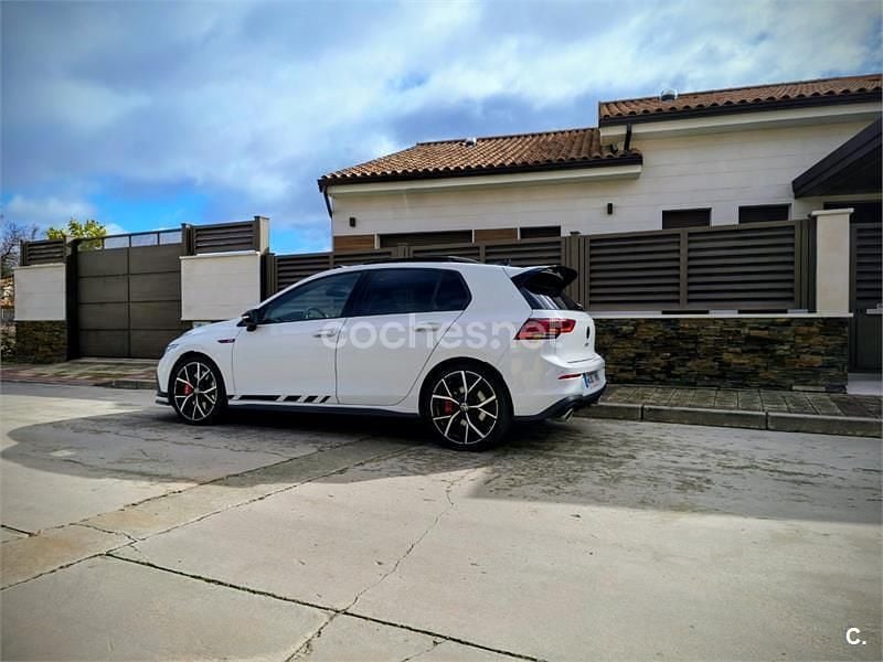 Usado VW Golf VIII GTI Clubsport 301 CV (221 kW) 2023 Blanco Berlina