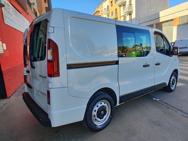 Blanco Usado 2016 Renault Trafic Van | 17.500 € (Precio justo) - Imagen 1/4