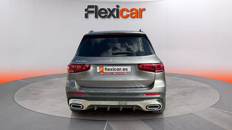 Usado Mercedes GLB180 136 CV (100 kW) 2022 Gris SUV