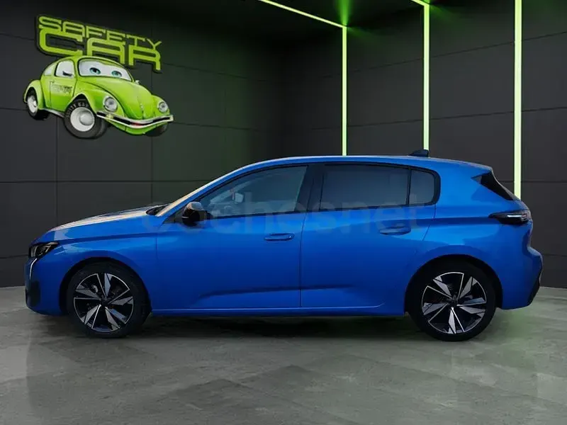 Usado Peugeot 308 Allure 130 CV (95 kW) 2022 Azul Berlina