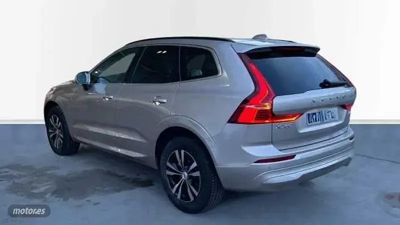 Usado Volvo XC60 Core 2025 Gris SUV