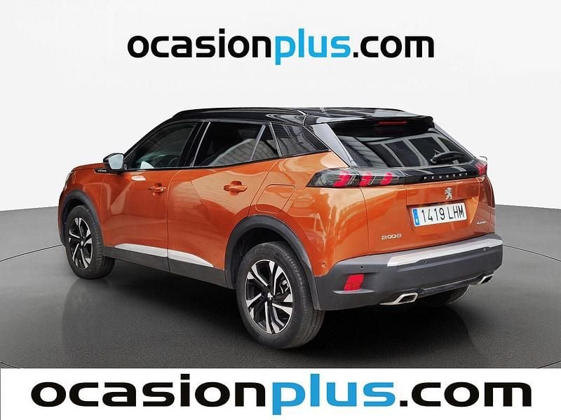 Usado Peugeot 2008 GT-line 130 CV (95 kW) 2020 Naranja SUV