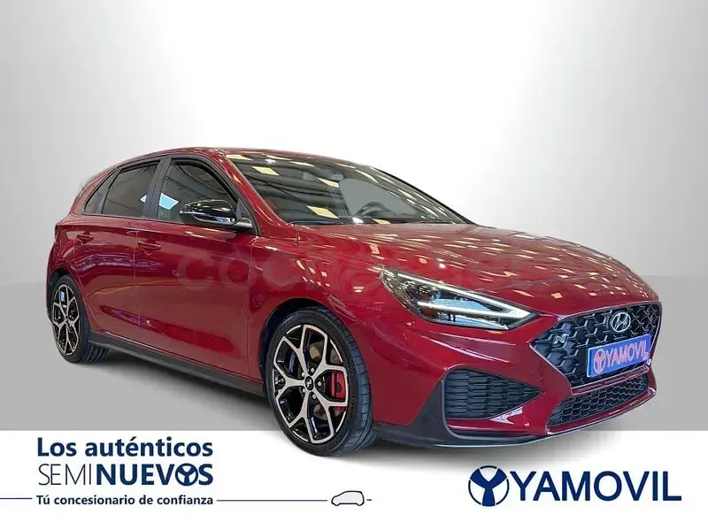 Usado Hyundai i30 250 CV (183 kW) 2023 Rojo Berlina