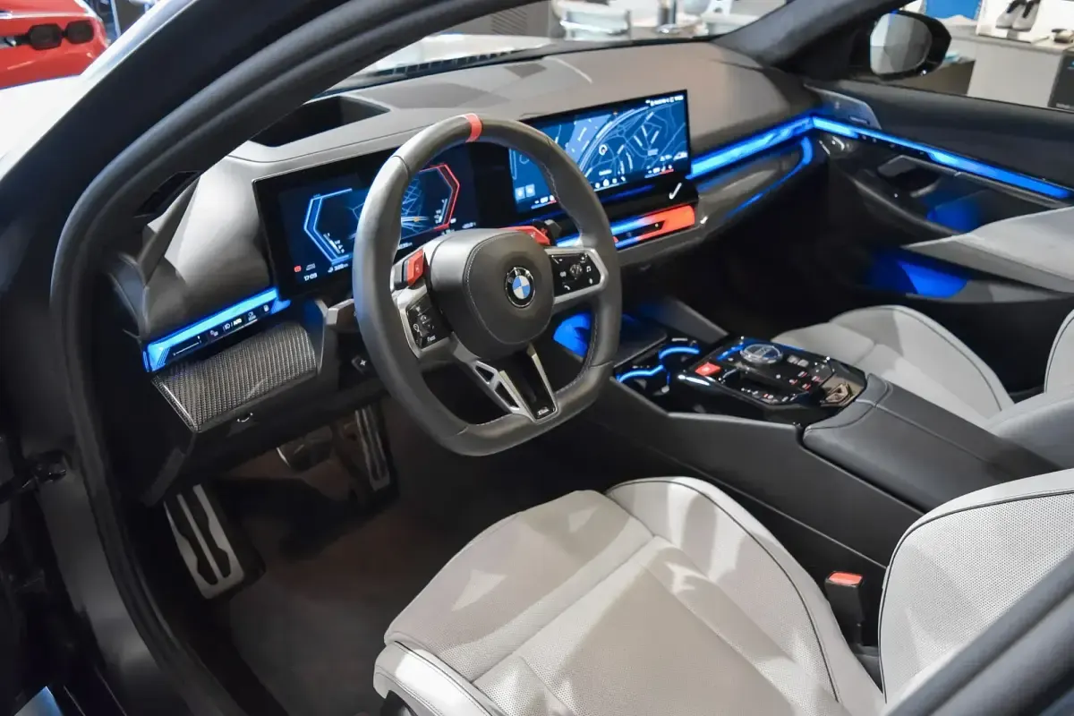 Usado BMW M5 Comfort Edition 727 CV (534 kW) 2024 Gris Berlina