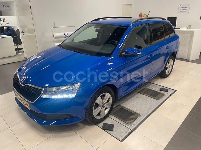 Azul Usado 2019 Skoda Fabia Familiar | 11.990 € (Precio justo) - Imagen 1/4