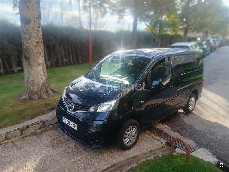 Usado Nissan NV200 Comfort 90 CV (66 kW) 2013 Azul Monovolumen