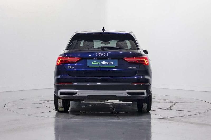 Begagnad Audi Q3 Advanced 150 HK (110 kW) 2022 Blå SUV