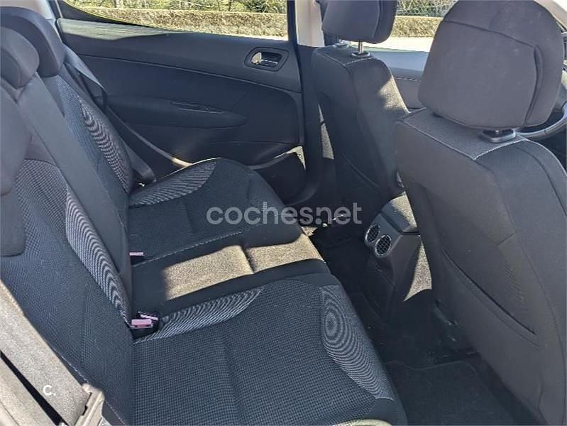 Usado Peugeot 308 Premium 110 CV (80 kW) 2008 Azul Berlina