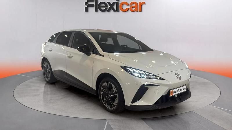Blanco Usado 2023 MG MG4 EV Utilitario | 14.990 € (Super precio) - Imagen 1/4