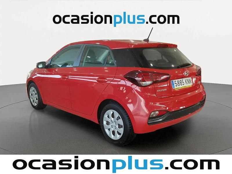 Begagnad Hyundai i20 75 HK (55 kW) 2018 Röd