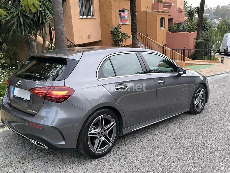 Usado Mercedes A200 150 CV (110 kW) 2023 Gris / plata Berlina