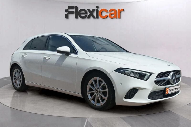 Blanco Usado 2018 Mercedes A180 Berlina | 17.290 € (Buen precio) - Imagen 1/4