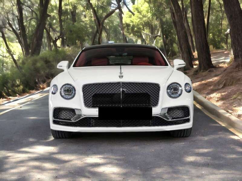 Blanco Nuevo 2024 Bentley Flying Spur Berlina | 239.000 € - Imagen 1/4
