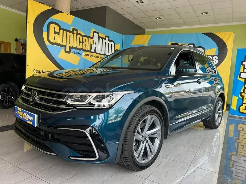 Usado VW Tiguan R-line 150 CV (110 kW) 2023 Azul SUV