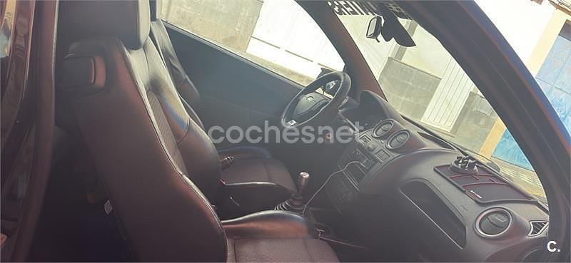 Usado Ford Fiesta Sport 100 CV (73 kW) 2007 Negro Utilitario