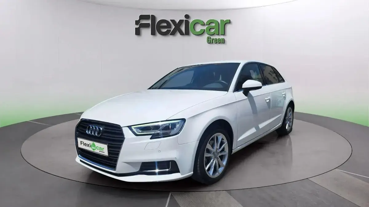Usado Audi A3 Premium 150 CV (110 kW) 2018 Blanco Berlina