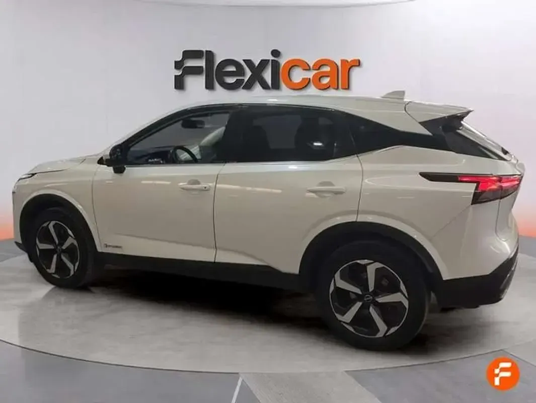 Usado Nissan Qashqai N-Connecta 140 CV (102 kW) 2023 Blanco SUV